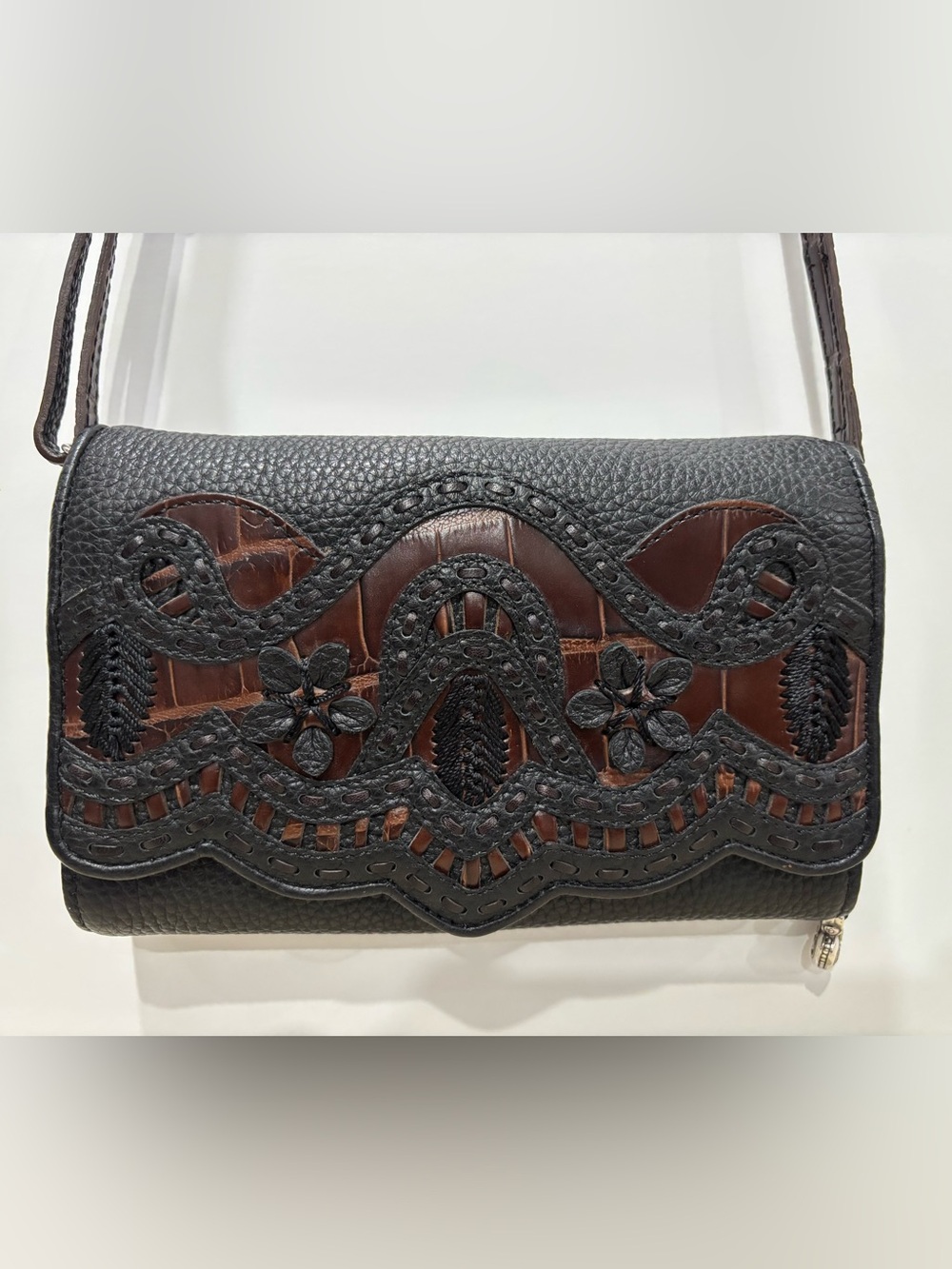 NWOT Brighton Black & Brown Leather Crossbody Wallet with Floral Appliqué